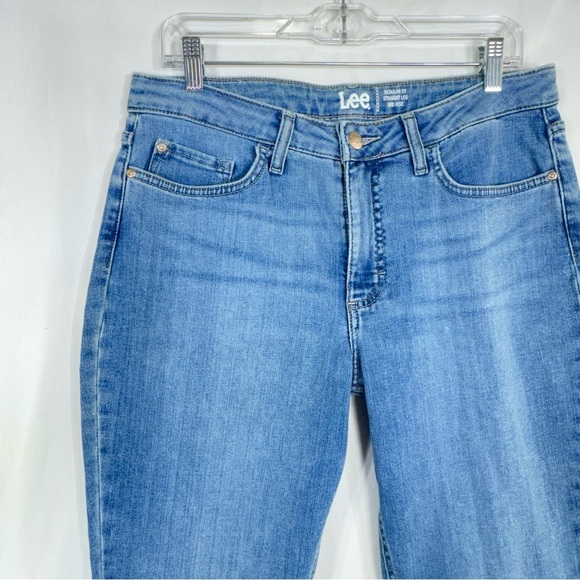 Lee Regular Fit Light Wash Mid Rise Straight Leg Jeans Sz 12 - Picture 3 of 9